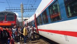 Столкновение поезда Стриж с электричкой возле Курского вокзала. 19 июня 2017